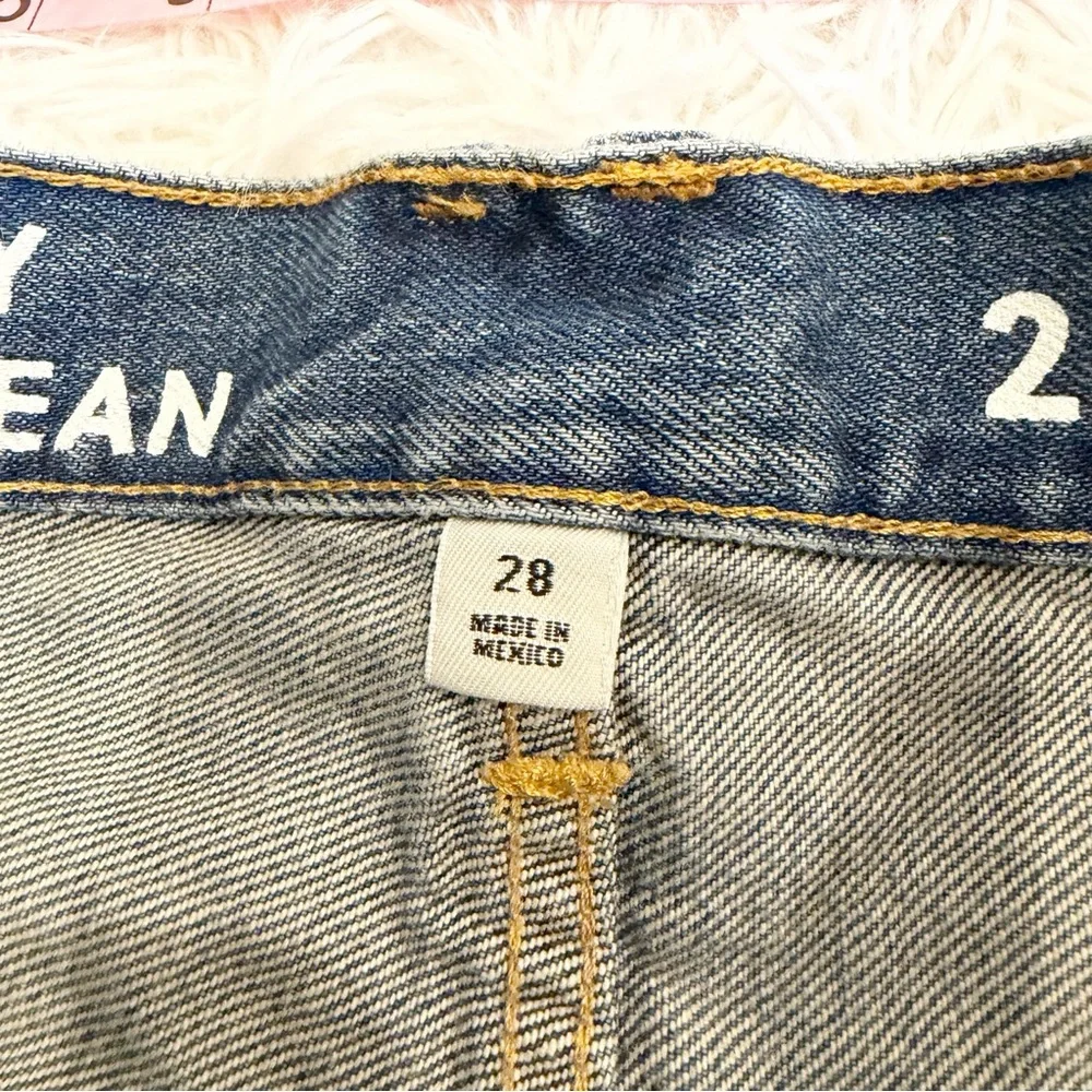 J Crew Slouchy Boyfriend Jeans 28 90s Distressed Medium Wash Spring Capsule